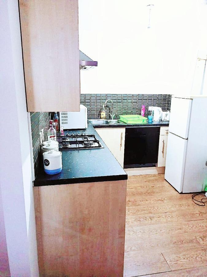 Double Room Close To Bradford University And City Centre エクステリア 写真