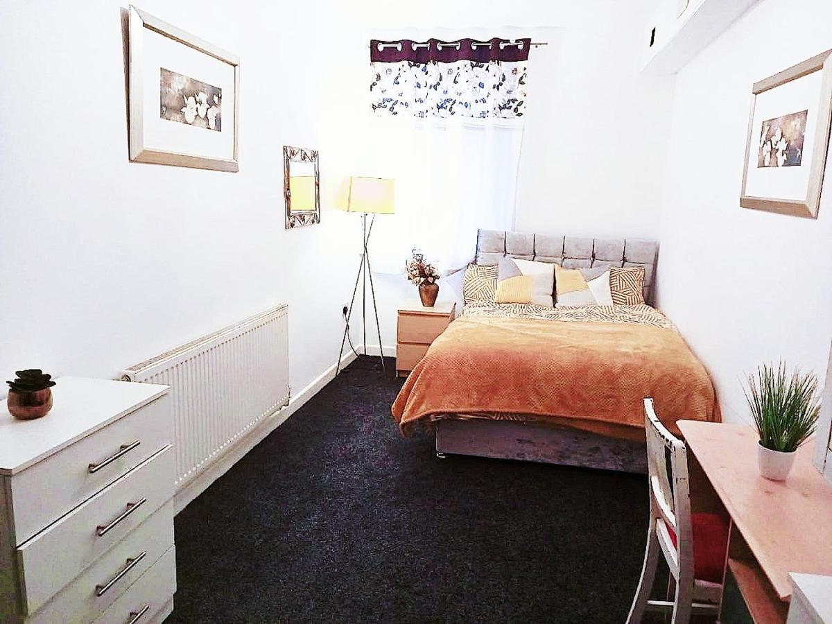 Double Room Close To Bradford University And City Centre エクステリア 写真